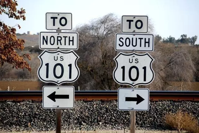 10049_bigstockNorthSouth2485623_1283296761
